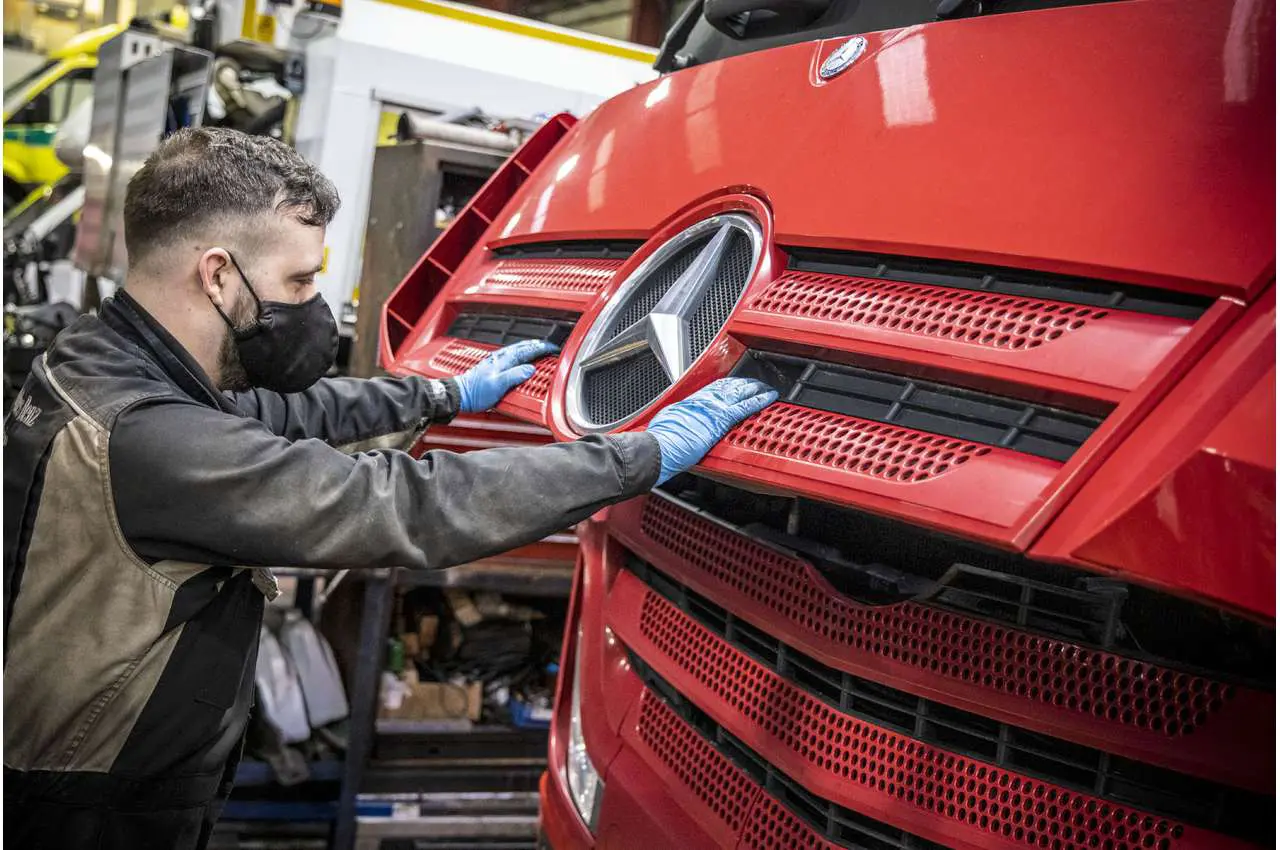 Ремонт грузовиков Mercedes. Важные аспекты